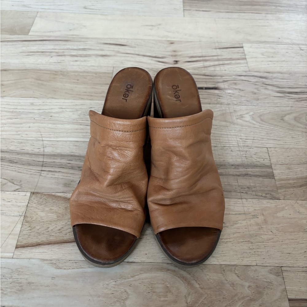 ōker Tan Leather Women's Mules
